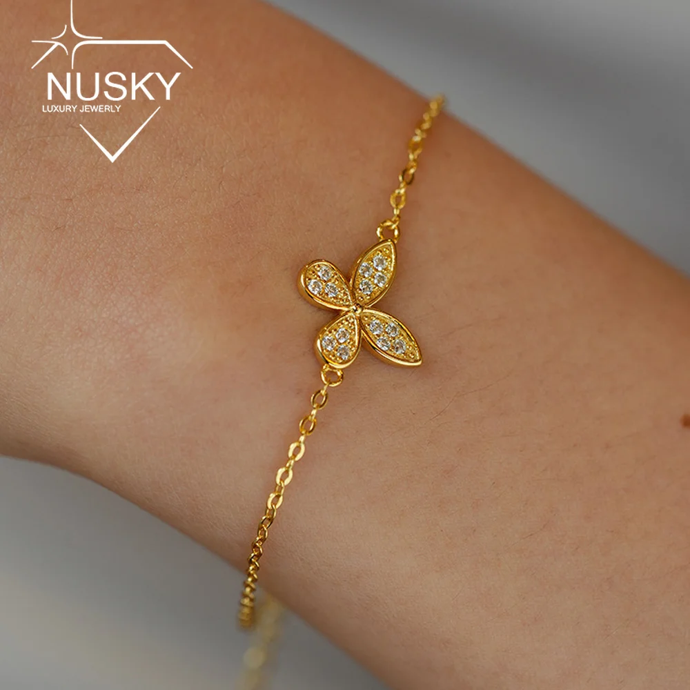 Butterfly Full Moissanite Bracelet for Women Lab Diamond 925 Sterling Silver 18K Gold Plated Hand Chain Jewelry Birthday Gifts
Butterfly Full Moissanite Bracelet for Women Lab Diamond 925 Sterling Silver 18K Gold Plated Hand Chain Jewelry Birthday Gifts