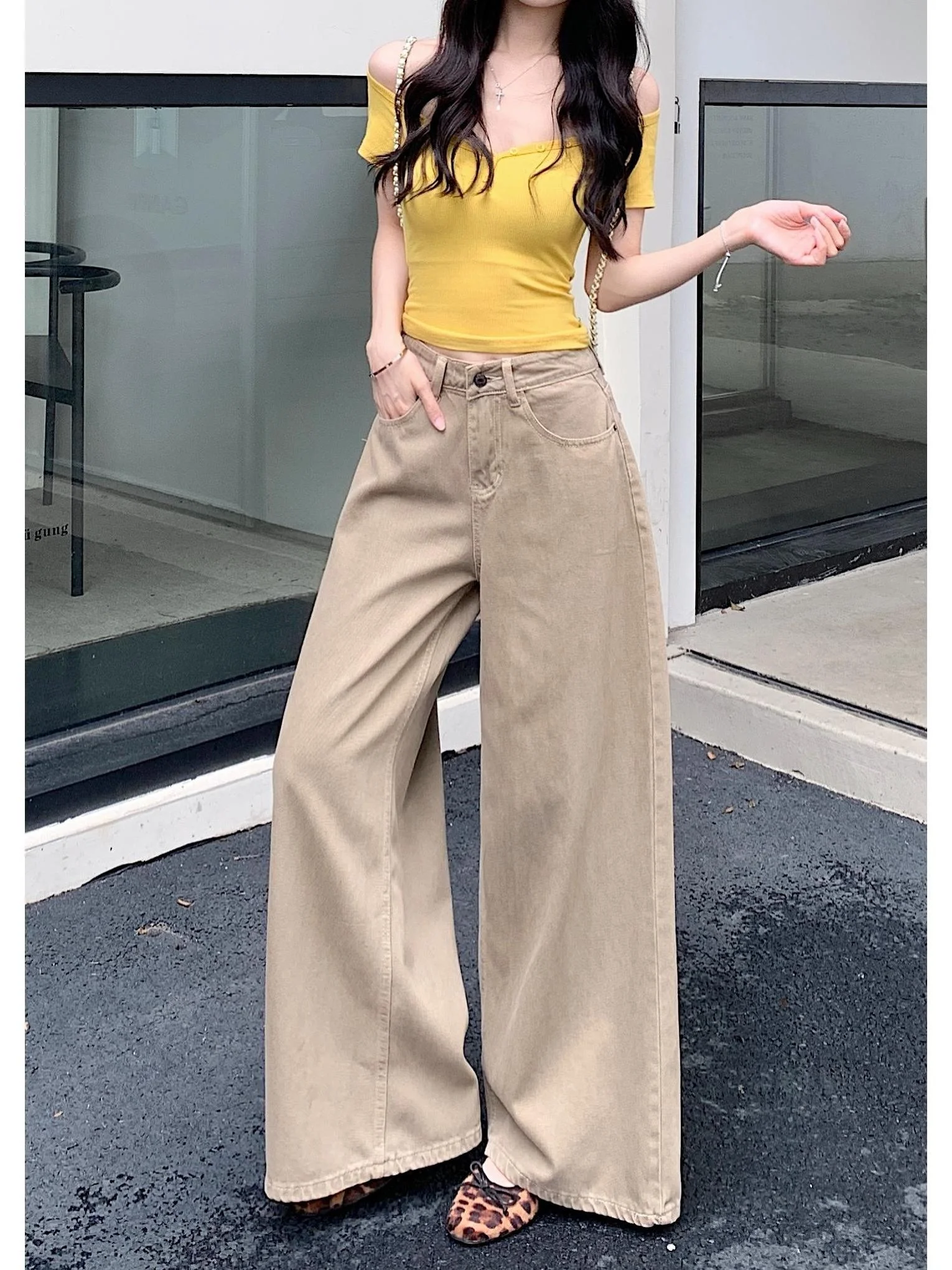 American Khaki Wide Leg Jeans Women Summer 2026 New High Waist Lazy Style Loose Floor-Length Slimming Long Pants
American Khaki Wide Leg Jeans Women Summer 2026 New High Waist Lazy Style Loose Floor-Length Slimming Long Pants