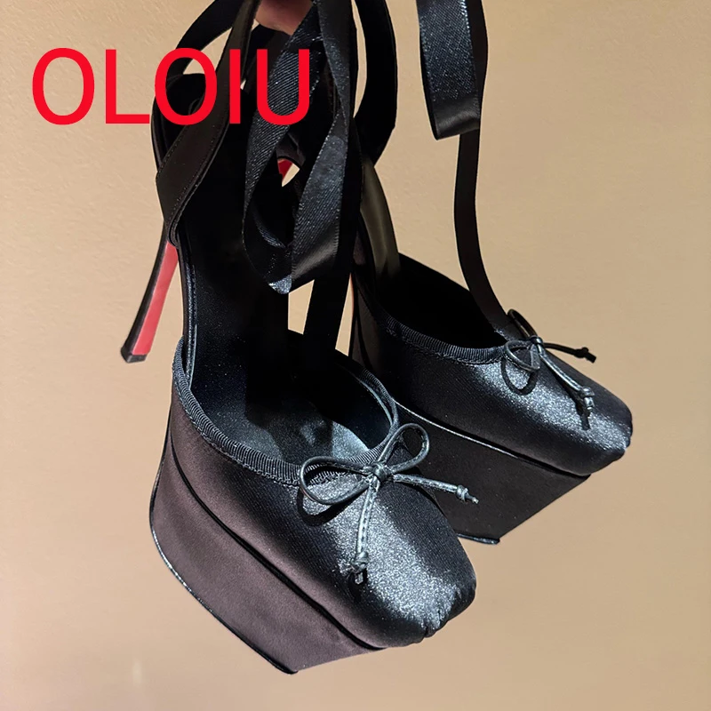 OLOIU Designer Red Bottom Sandal Heel Sexy Best Quality Silk Satin Wedding Platform Heel High Dance Party Platform For Women
OLOIU Designer Red Bottom Sandal Heel Sexy Best Quality Silk Satin Wedding Platform Heel High Dance Party Platform For Women