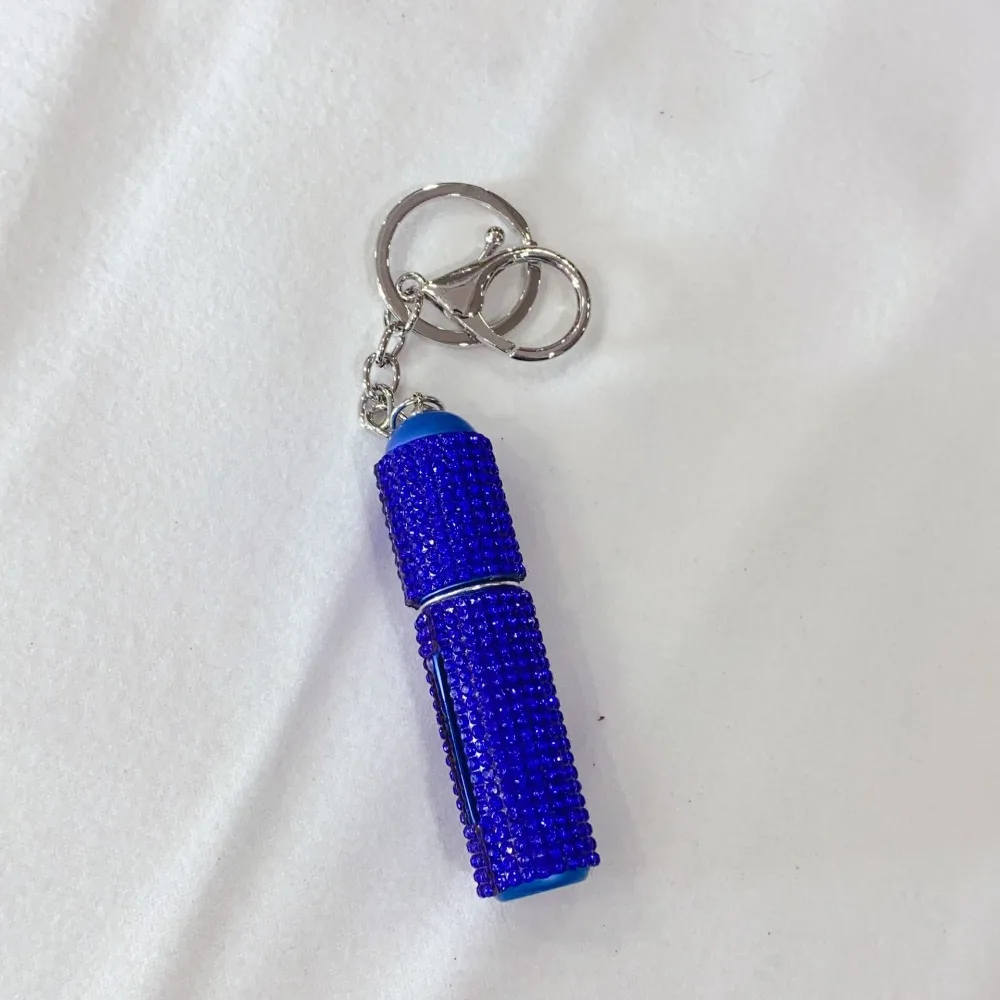 Crystal Rhinestone Keychain Perfume Bottle Shiny Key Ring Empty Spray Bottle Refillable Underfill Cosmetics Bottle Travel
Crystal Rhinestone Keychain Perfume Bottle Shiny Key Ring Empty Spray Bottle Refillable Underfill Cosmetics Bottle Travel