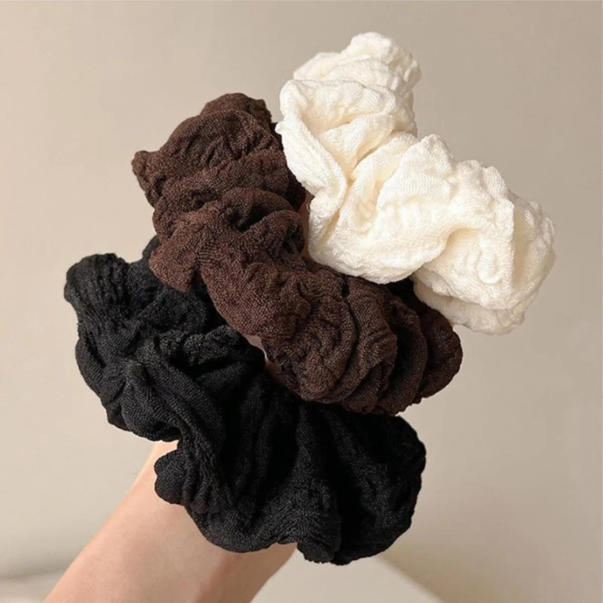 Soft Puff Large Hair Rope for Women Ponytail Cloth Hairbands Minimalist Headband Fashion Girl Hair Ties Does Not Damage The Hair
Soft Puff Large Hair Rope for Women Ponytail Cloth Hairbands Minimalist Headband Fashion Girl Hair Ties Does Not Damage The Hair