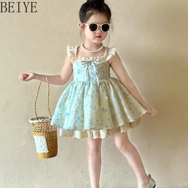 Summer New Style Girls' Floral Camisole Dress Sweet Lace Collar Fly Sleeve Dress Children Princess Lolita Dress for Vacation
Summer New Style Girls' Floral Camisole Dress Sweet Lace Collar Fly Sleeve Dress Children Princess Lolita Dress for Vacation