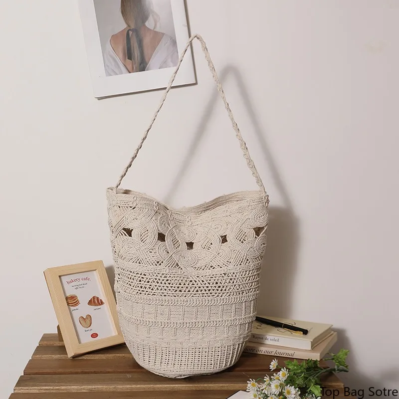 Women's Bohemian Crochet Bucket Shoulder Bag Large Capacity Floral Hollow Out Summer Beach Vacation
Women's Bohemian Crochet Bucket Shoulder Bag Large Capacity Floral Hollow Out Summer Beach Vacation