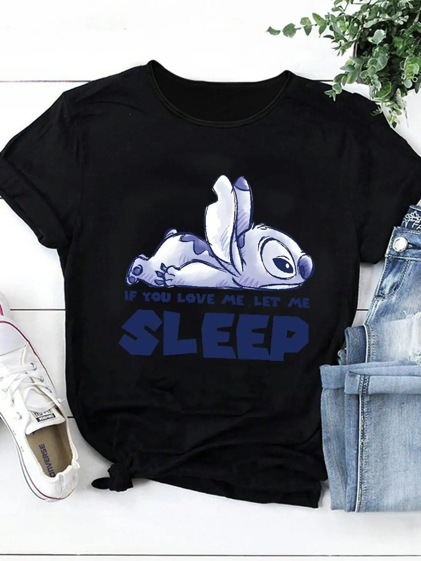 Плюс - Черная футболка с круглым вырезом - размер с вышитым принтом и цитатами «IF YOU LOVE ME, LET ME SLEEP»: Cute and Relaxed - vibe
Плюс - Черная футболка с круглым вырезом - размер с вышитым принтом и цитатами «IF YOU LOVE ME, LET ME SLEEP»: Cute and Relaxed - vibe