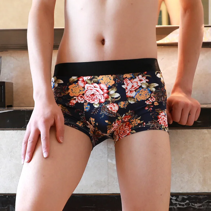 Модное сексуальное нижнее белье с принтом, тонкие бесшовные шорты-боксеры, мужские трусы с выпуклым мешочком, быстросохнущие дышащие трусы из ледяного шелка
Модное сексуальное нижнее белье с принтом, тонкие бесшовные шорты-боксеры, мужские трусы с выпуклым мешочком, быстросохнущие дышащие трусы из ледяного шелка