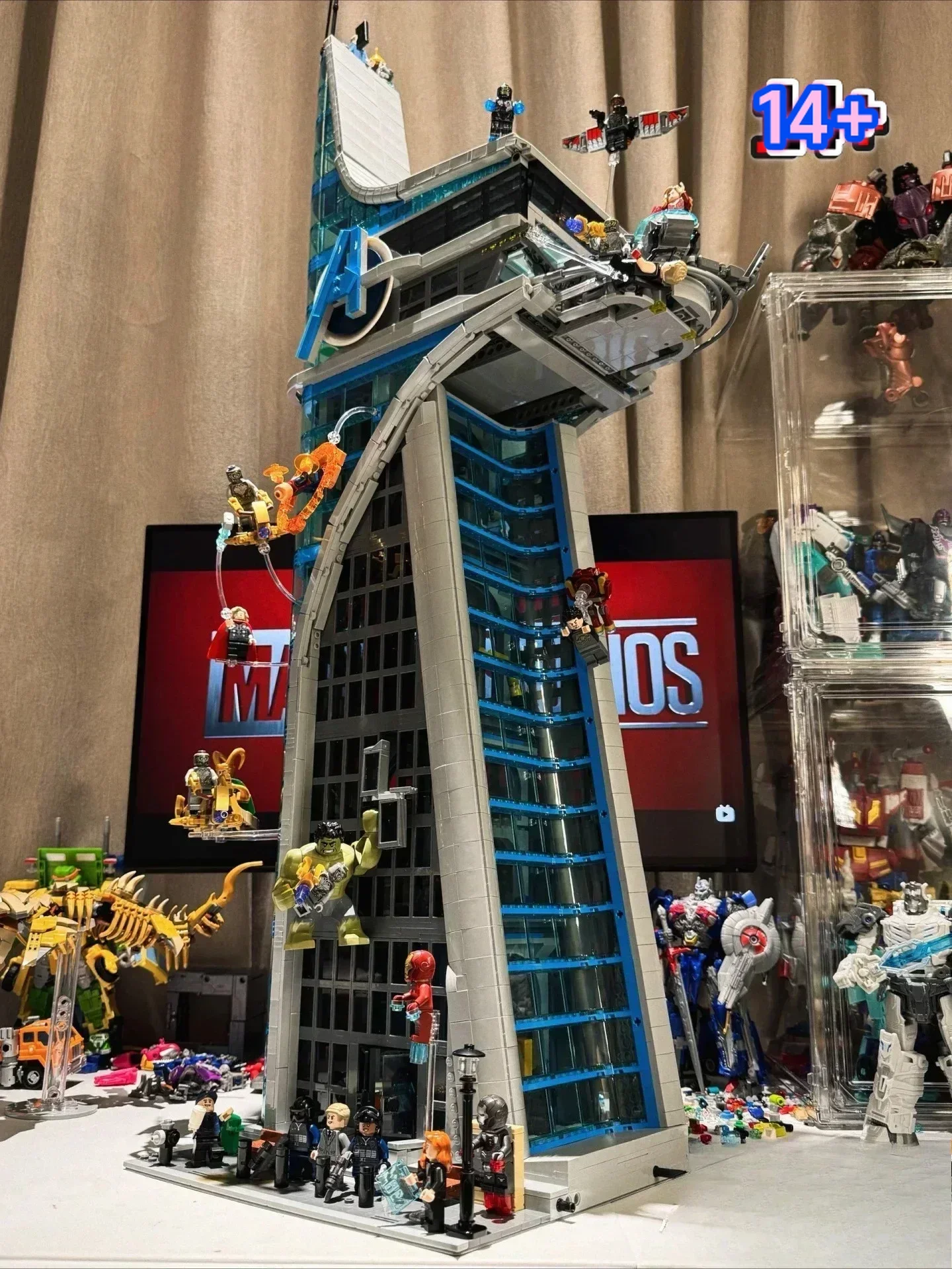 Bandai Instant 76269 Avengers Tower Building Bricks Party Favors Holiday Gifts compatible with LEGO bricks
Bandai Instant 76269 Avengers Tower Building Bricks Party Favors Holiday Gifts compatible with LEGO bricks