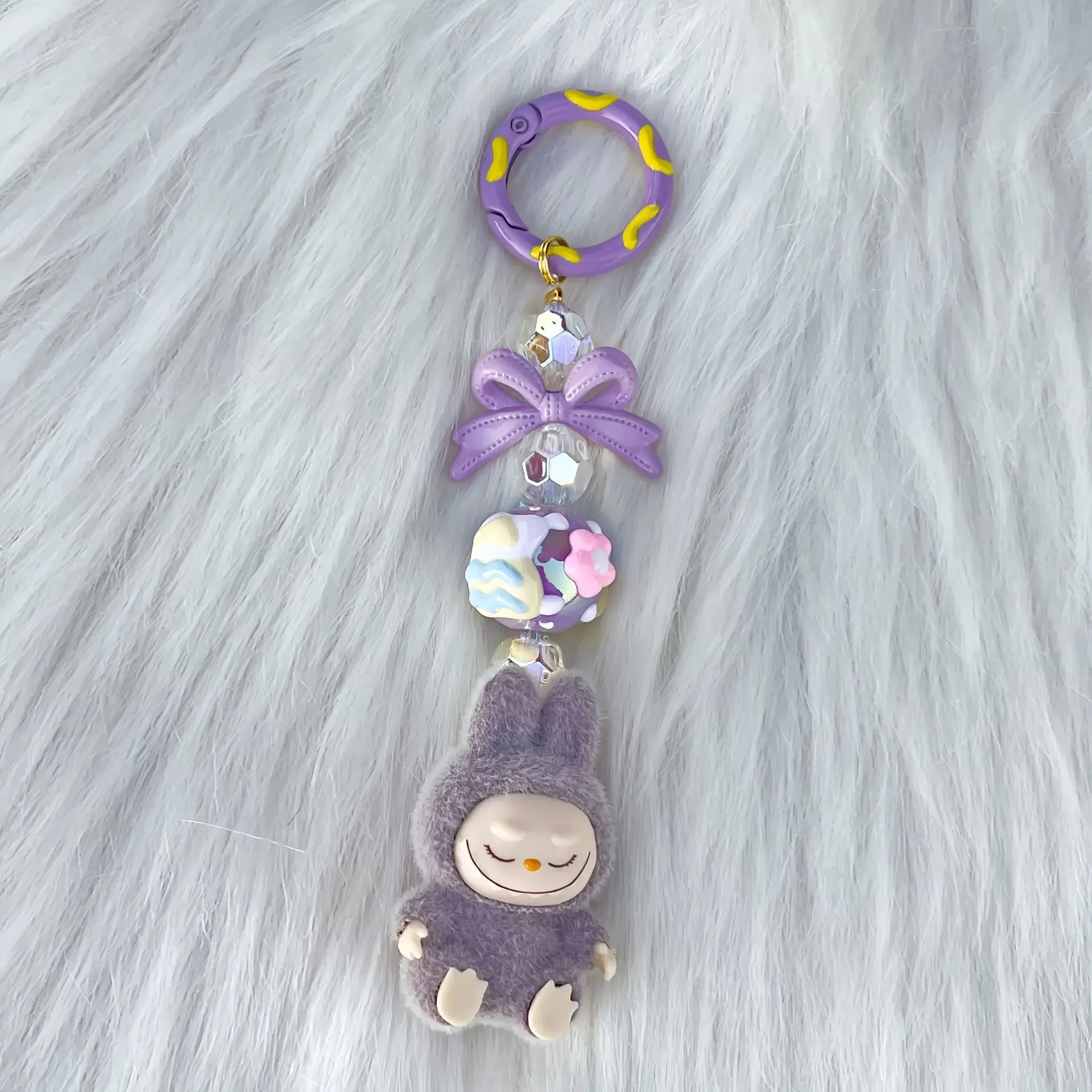 New creative Labubu Kawaii Granule Key Chain Bag Mobile phone charm key chain pendant holiday gift
New creative Labubu Kawaii Granule Key Chain Bag Mobile phone charm key chain pendant holiday gift