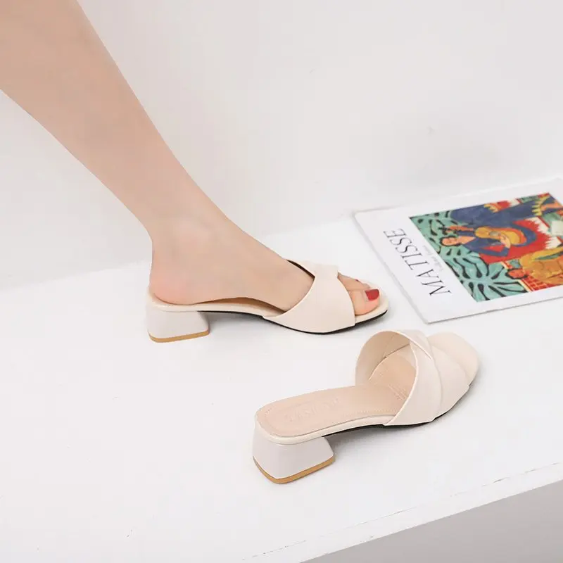 Shoes Ladies' Slippers Square Heel Slipers Women Summer Block 2024 New
Shoes Ladies' Slippers Square Heel Slipers Women Summer Block 2024 New