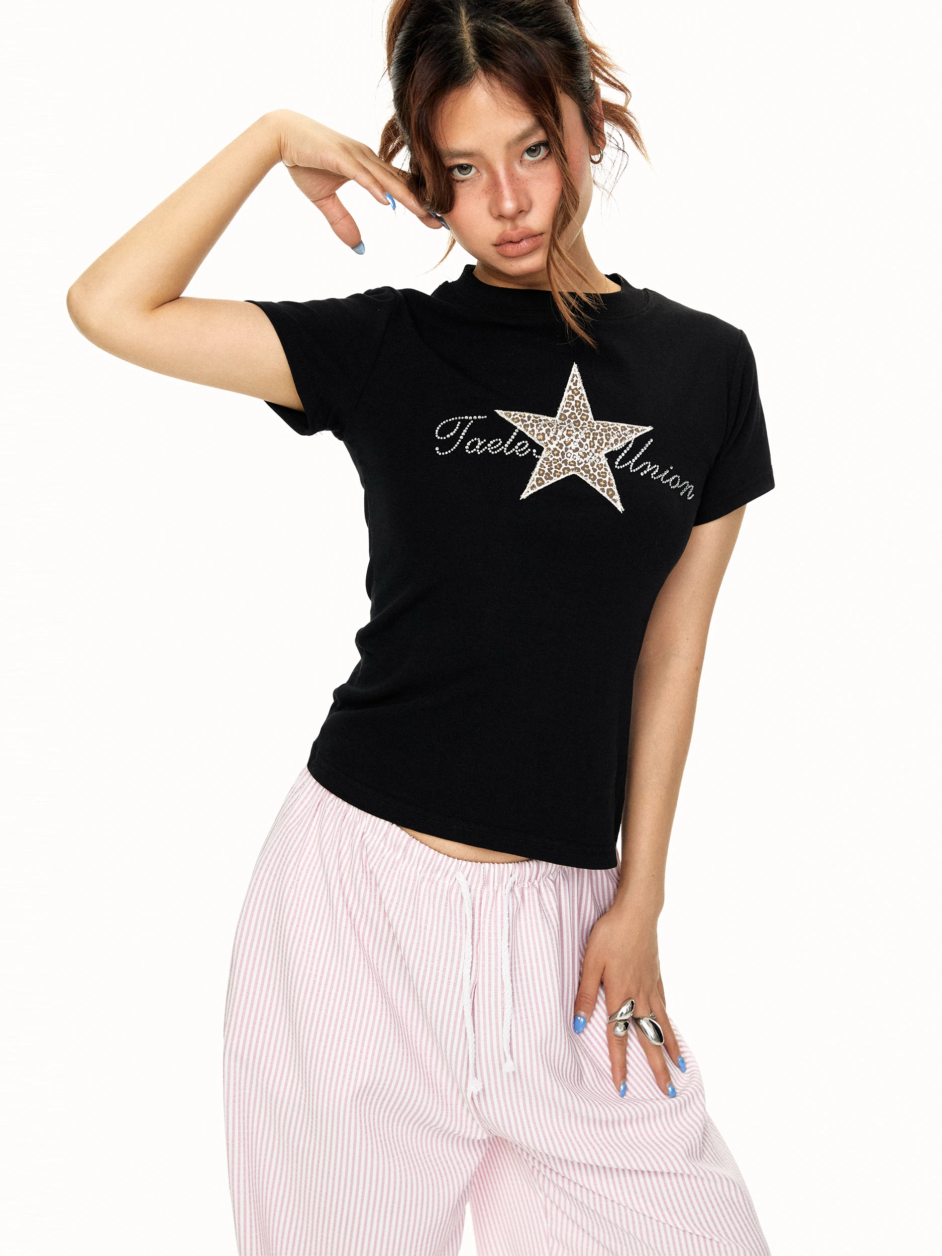Slim Fit Polka Dot Print round Neck Short Sleeve T-Shirt Women's Summer College Style Blackbb Lazy Feel Street Fashion Cotton
Slim Fit Polka Dot Print round Neck Short Sleeve T-Shirt Women's Summer College Style Blackbb Lazy Feel Street Fashion Cotton