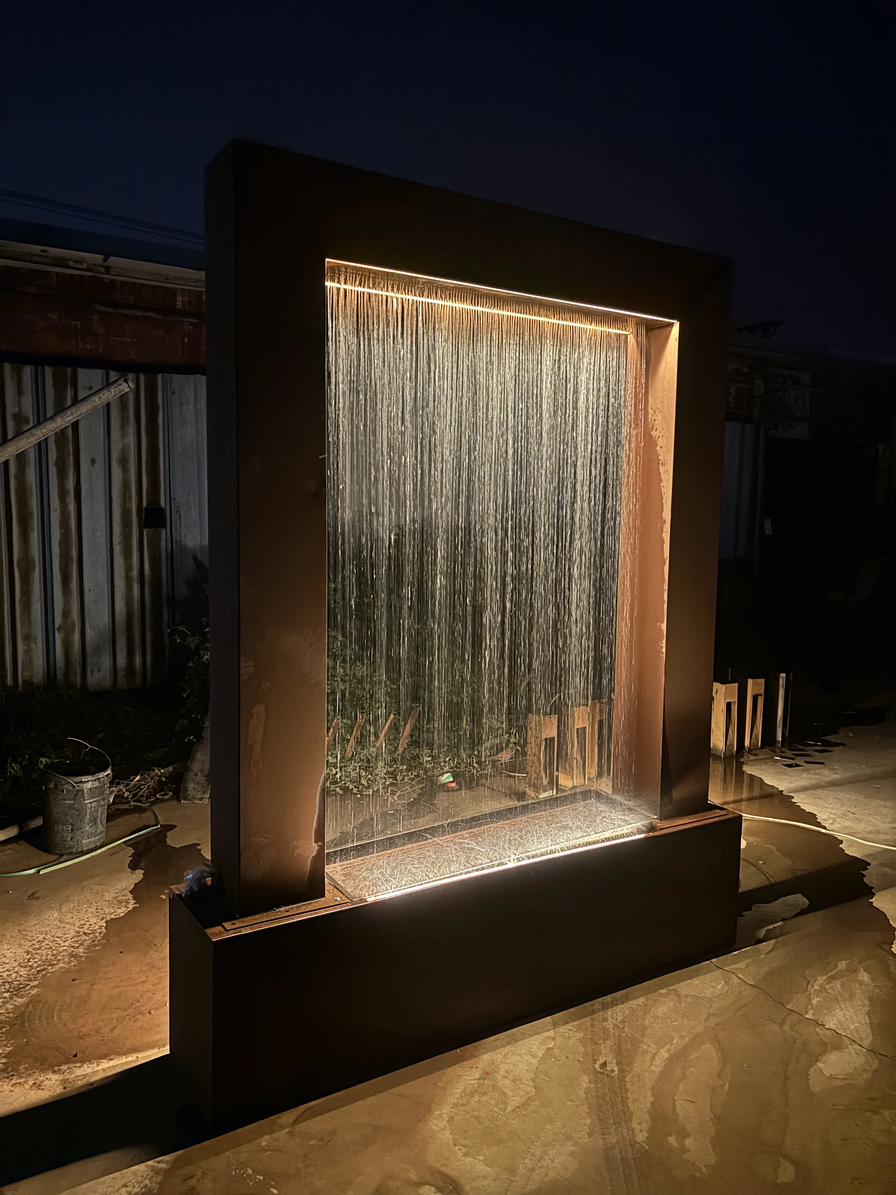 Garden Freestanding Water Feature Corten Steel Waterfall with Pool
Garden Freestanding Water Feature Corten Steel Waterfall with Pool