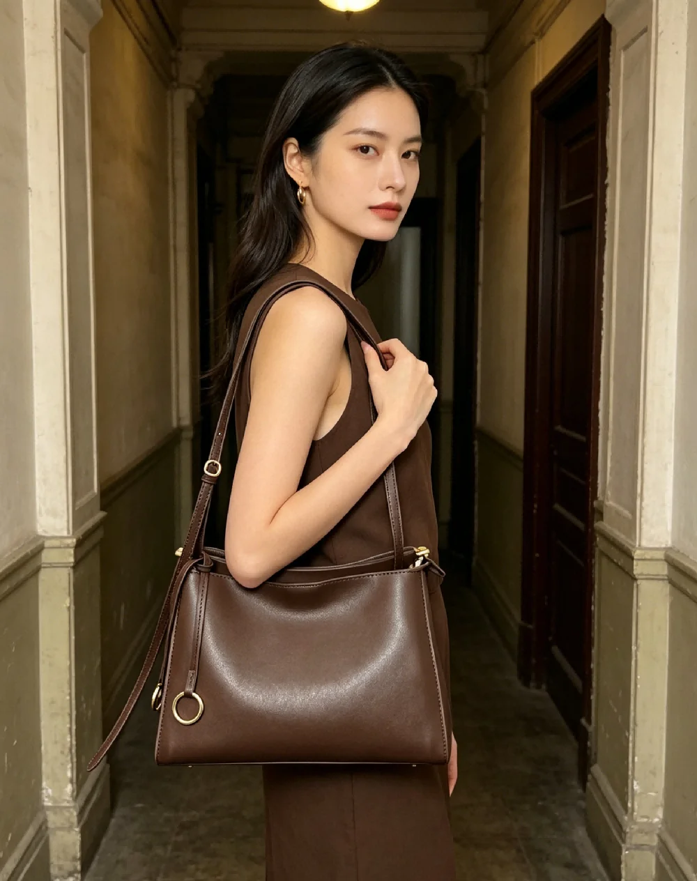 Women Caramel Brown Tote Shoulder Bag, Large Capacity Casual Handbag for Work, Shopping and Everyday Use
Women Caramel Brown Tote Shoulder Bag, Large Capacity Casual Handbag for Work, Shopping and Everyday Use