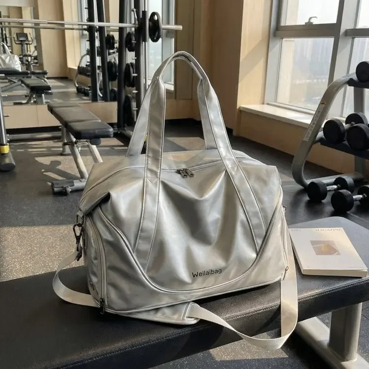 New Large-capacity Travel Bag Portable Business Travel Light Luggage Bag Storage Bag Sports Fitness Bag
New Large-capacity Travel Bag Portable Business Travel Light Luggage Bag Storage Bag Sports Fitness Bag