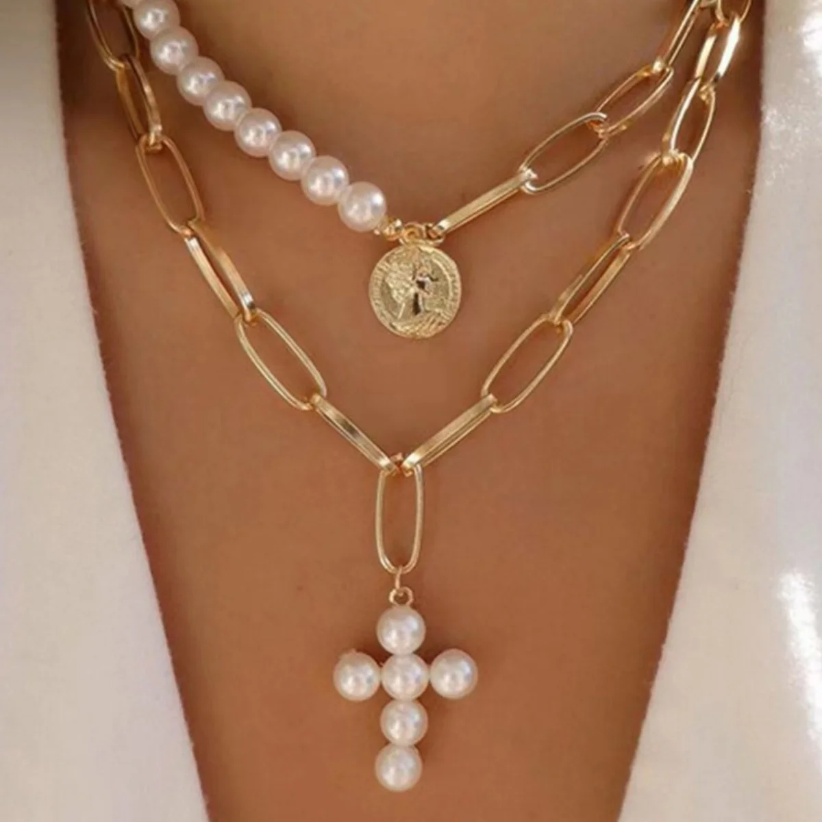 Hot Selling Fashion Cross Pearl Gold-Color Necklace For Women Creative Vintage Popular Jewelry Valentine's day Gifts
Hot Selling Fashion Cross Pearl Gold-Color Necklace For Women Creative Vintage Popular Jewelry Valentine's day Gifts