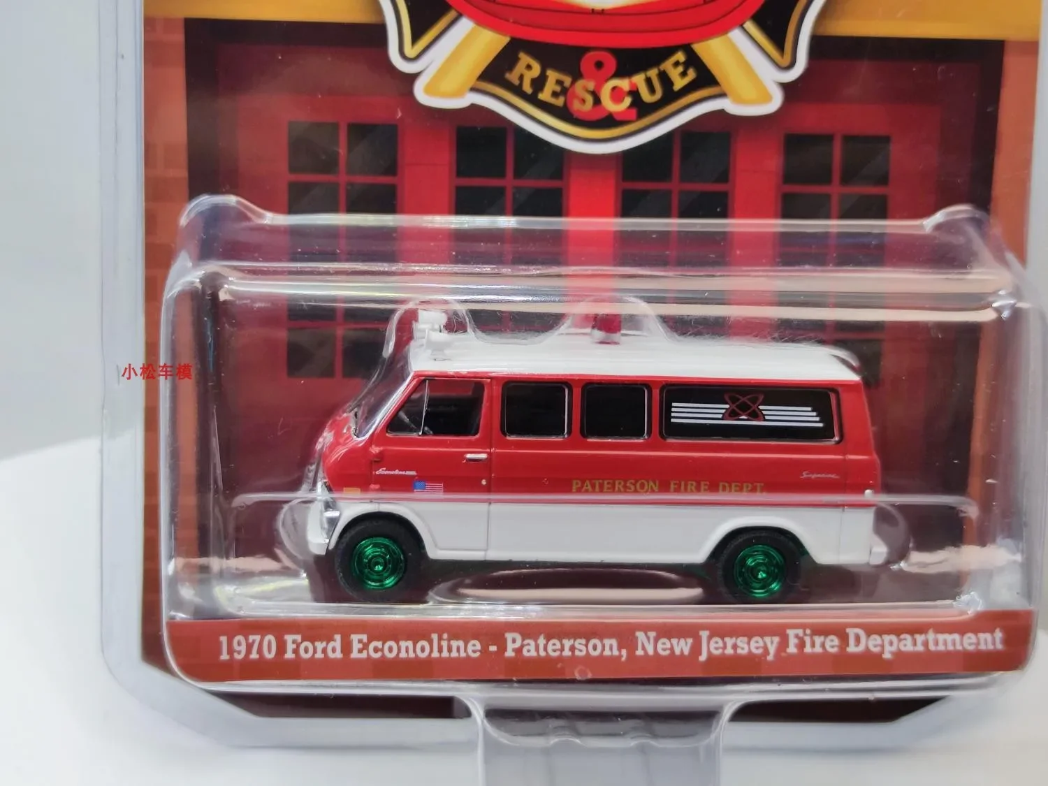 GreenLight 1:64 1970 Ford Econoline, модель автомобиля из сплава, игрушки для коллекции подарков, украшение для дисплея
GreenLight 1:64 1970 Ford Econoline, модель автомобиля из сплава, игрушки для коллекции подарков, украшение для дисплея