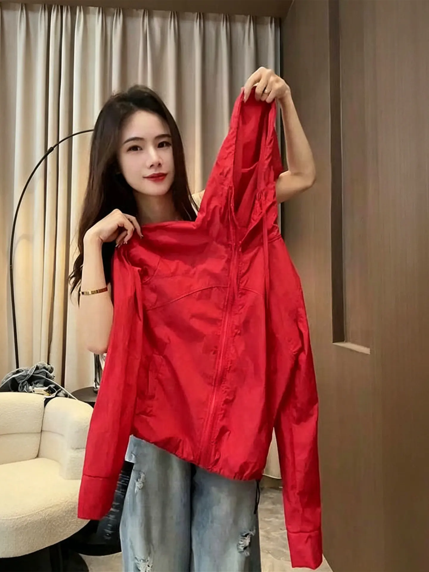 New 2026 Women's Summer Fashionable Lightweight Breathable Comfortable Loose UV Protection Coat Anti-Uv Outerwear Long Sleeve...
New 2026 Women's Summer Fashionable Lightweight Breathable Comfortable Loose UV Protection Coat Anti-Uv Outerwear Long Sleeve...