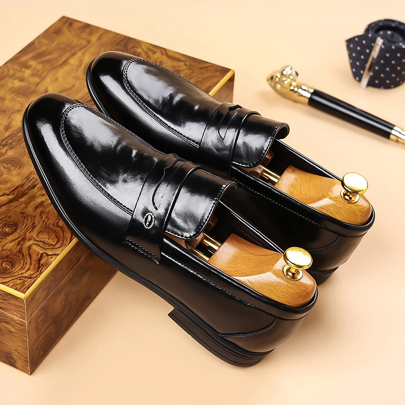 Men's Formal Leather Shoes Classic Style Slip on Loafers Round Toe Breathable Non-Slip Business Dress Wedding OfficeCasual Shos
Men's Formal Leather Shoes Classic Style Slip on Loafers Round Toe Breathable Non-Slip Business Dress Wedding OfficeCasual Shos