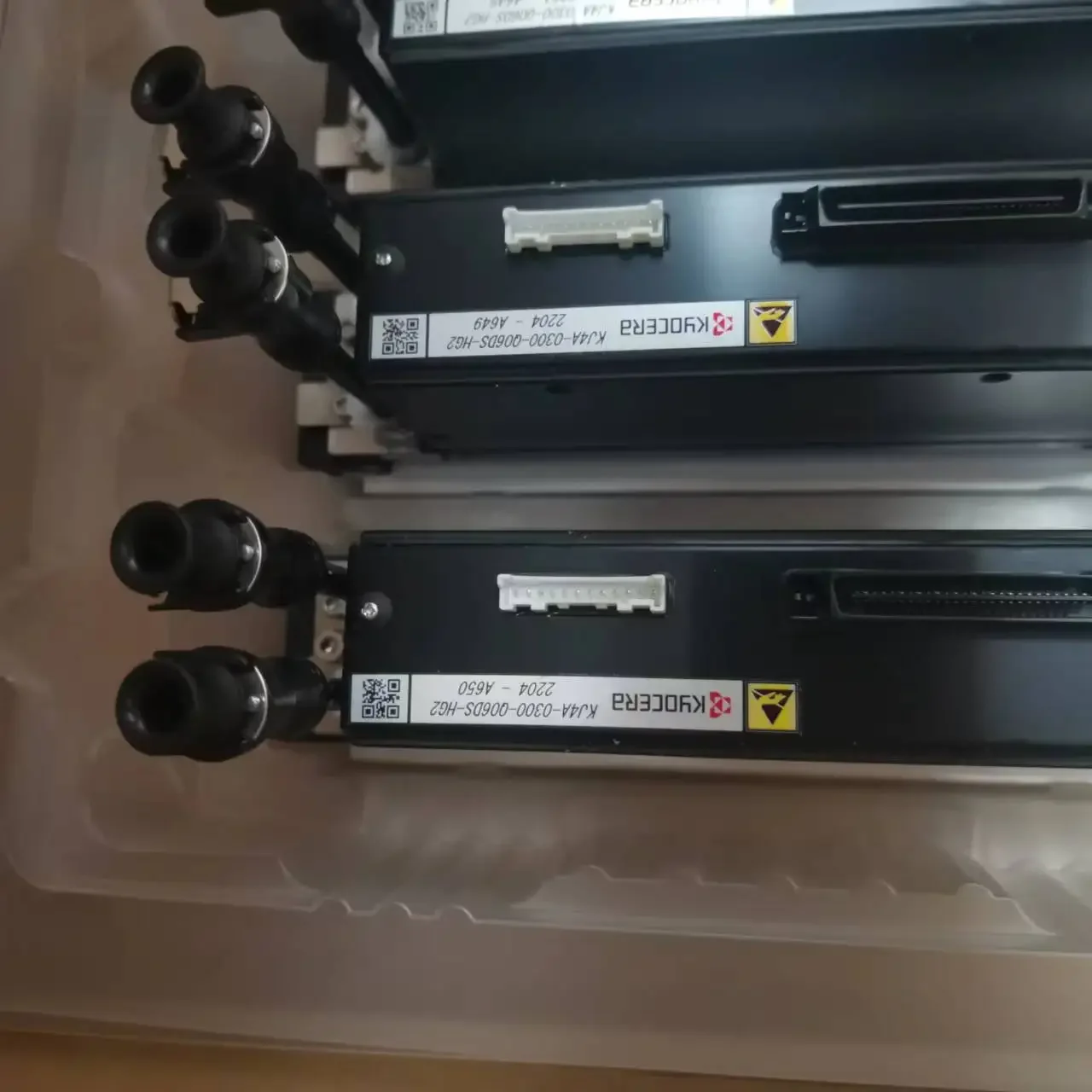 Best Original KJ4A-0300 Printhead for Handtop UV Flatbed Printer
Best Original KJ4A-0300 Printhead for Handtop UV Flatbed Printer