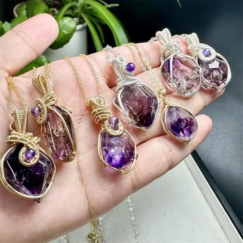 1PCS Natural Purple Rutilated Quartz Copper Wire Wrapped Freeform Necklace Healing Fengshui Gemstone Home Holiday Gifts
1PCS Natural Purple Rutilated Quartz Copper Wire Wrapped Freeform Necklace Healing Fengshui Gemstone Home Holiday Gifts