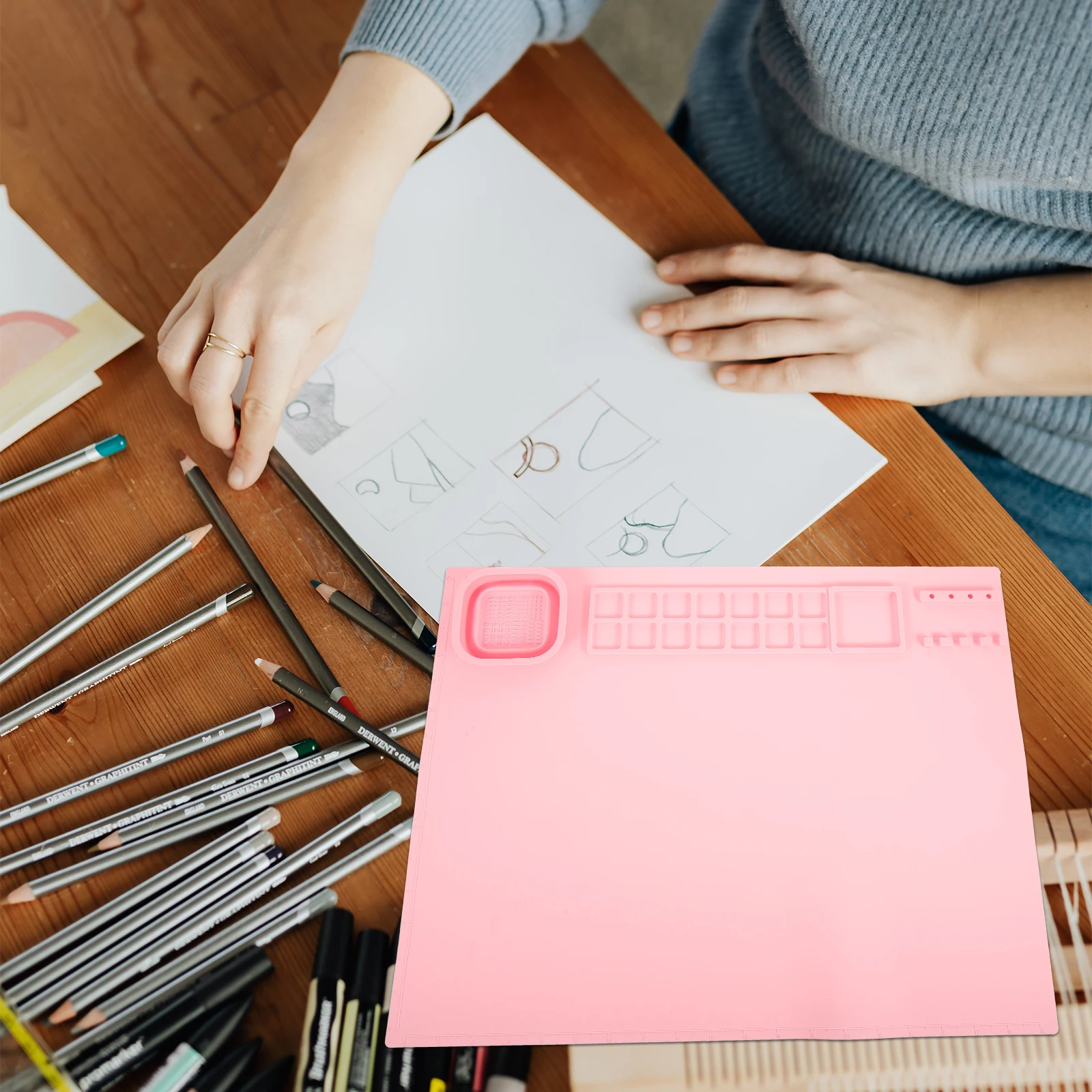 Silicone Drawing Mat Pigment Mixing Plate Color Paint Palette Trays Pink Child Lightweight Paint Mixing Board Watercolor Tray 
Silicone Drawing Mat Pigment Mixing Plate Color Paint Palette Trays Pink Child Lightweight Paint Mixing Board Watercolor Tray