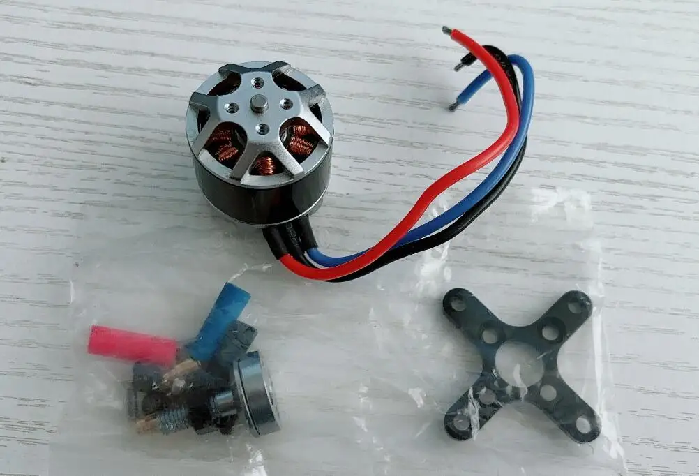 Водонепроницаемый бесщеточный двигатель JFRC D2212 X2212 1400KV 2450KV для дрона sunnysky Hexa Octacopter RC AT2820 3D F3A с фиксированным крылом UAV FPV
Водонепроницаемый бесщеточный двигатель JFRC D2212 X2212 1400KV 2450KV для дрона sunnysky Hexa Octacopter RC AT2820 3D F3A с фиксированным крылом UAV FPV