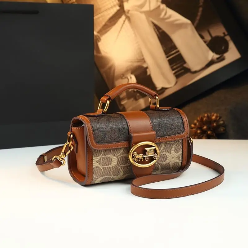 Minimalist Chic Leather Tote Bag For Women Luxury Designer Large Capacity Crossbody Diaper Bag Stylish Commuter Solid Color
Minimalist Chic Leather Tote Bag For Women Luxury Designer Large Capacity Crossbody Diaper Bag Stylish Commuter Solid Color
