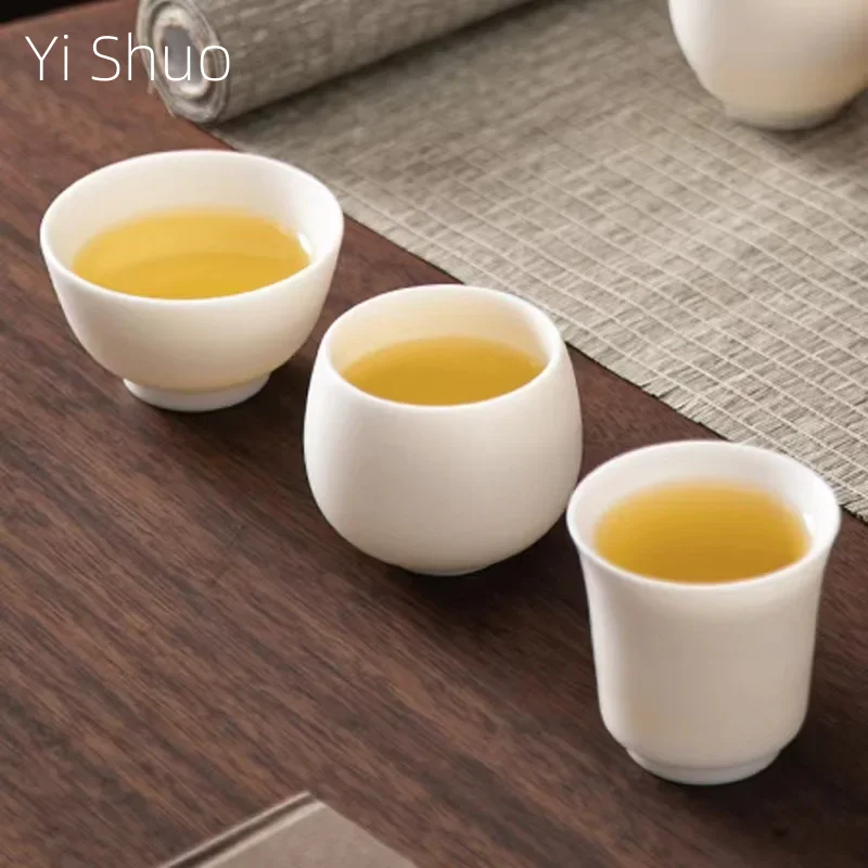 Plain Roast Mutton Fat Jade Small Teacup Dehua Kung Fu Tea Cup Teacup White Porcelain Master Cup Pure White Single Cup
Plain Roast Mutton Fat Jade Small Teacup Dehua Kung Fu Tea Cup Teacup White Porcelain Master Cup Pure White Single Cup