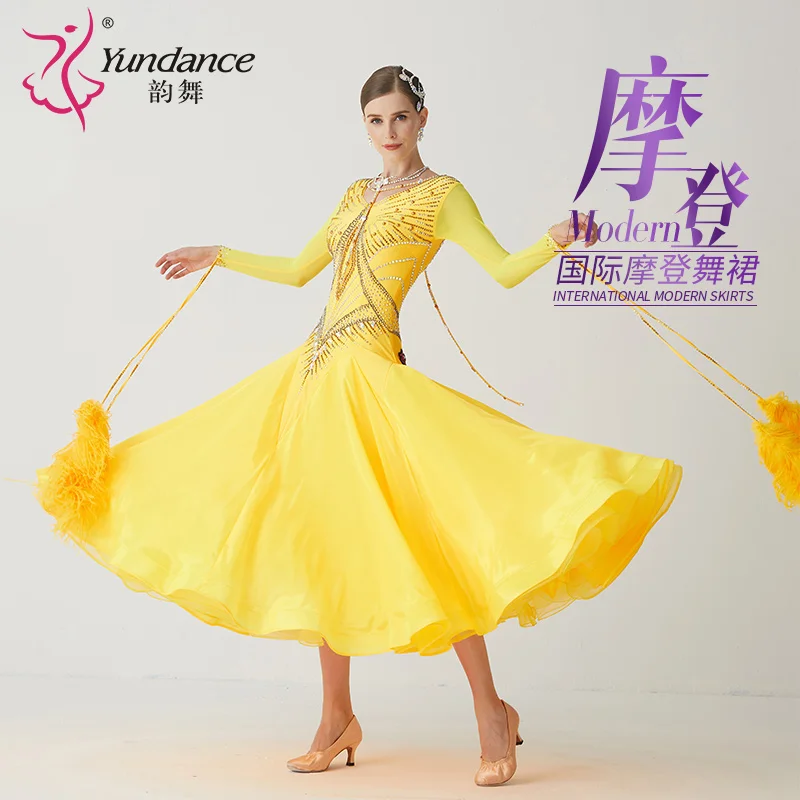 B-21145 New Custom Standard Modern Dance Clothing Ballroom Dance Dress with Big Pendulum Skirt for Sale
B-21145 New Custom Standard Modern Dance Clothing Ballroom Dance Dress with Big Pendulum Skirt for Sale