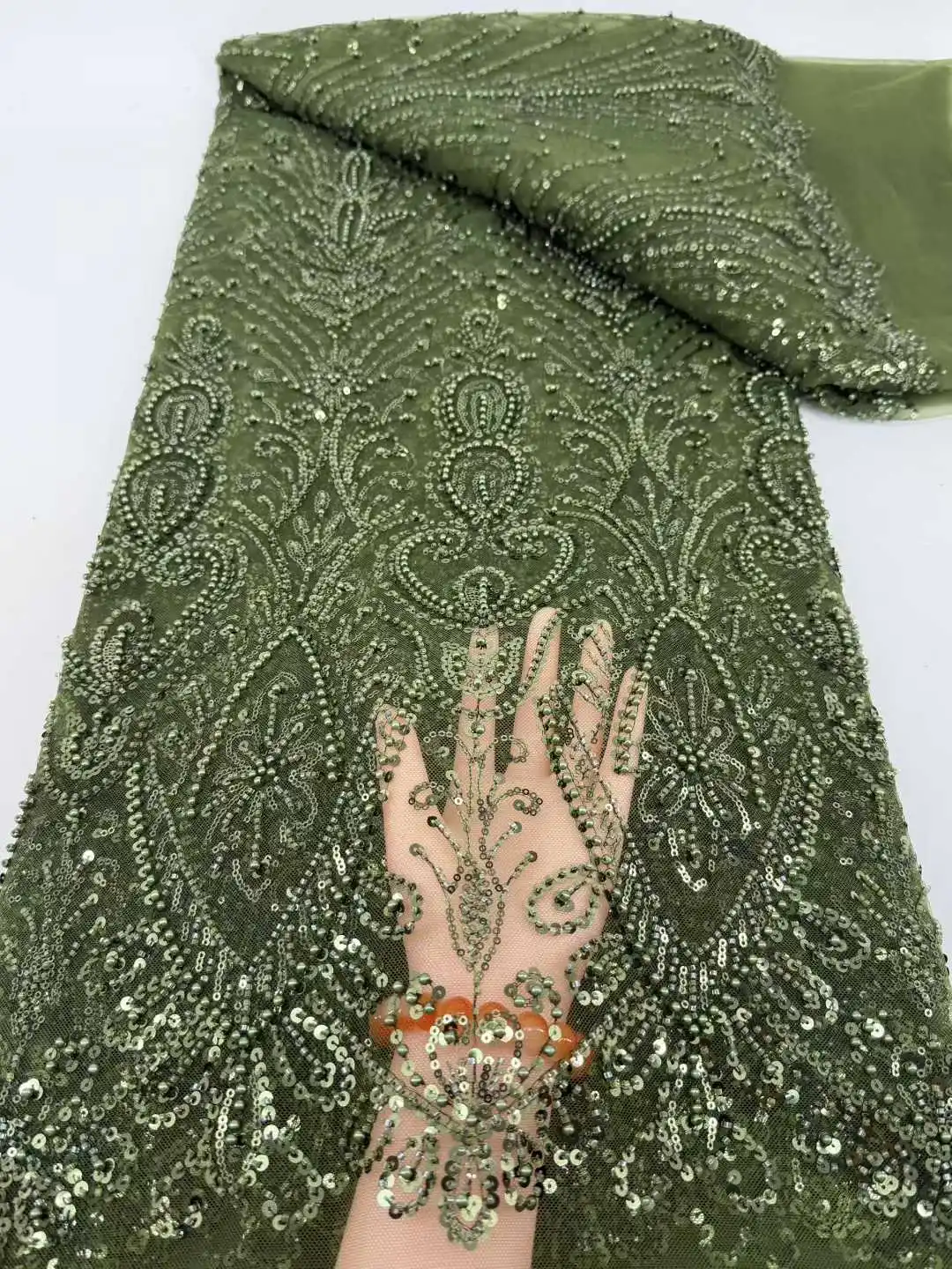 Luxury African Sequins Lace Fabric 2026 High Quality French Nigerian Groom Beaded Lace Fabric For Sewing Dress
Luxury African Sequins Lace Fabric 2026 High Quality French Nigerian Groom Beaded Lace Fabric For Sewing Dress