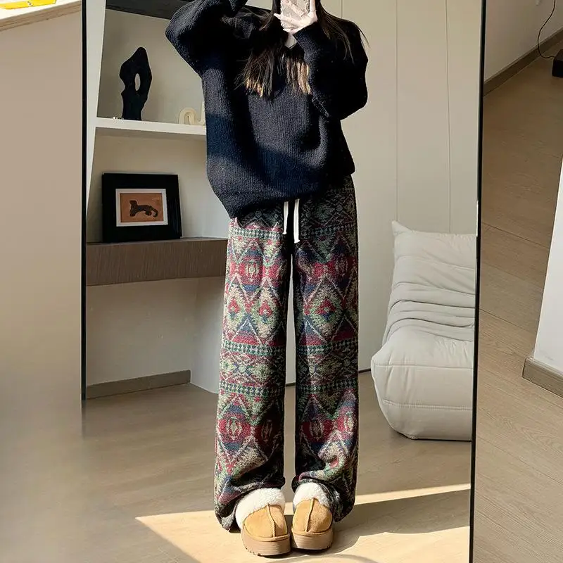 Широкие брюки, вязаные корейские женские летние милые романтические брюки для отпуска, быстросохнущие модальные лоскутные струящиеся Femininas Hipster Ins
Широкие брюки, вязаные корейские женские летние милые романтические брюки для отпуска, быстросохнущие модальные лоскутные струящиеся Femininas Hipster Ins