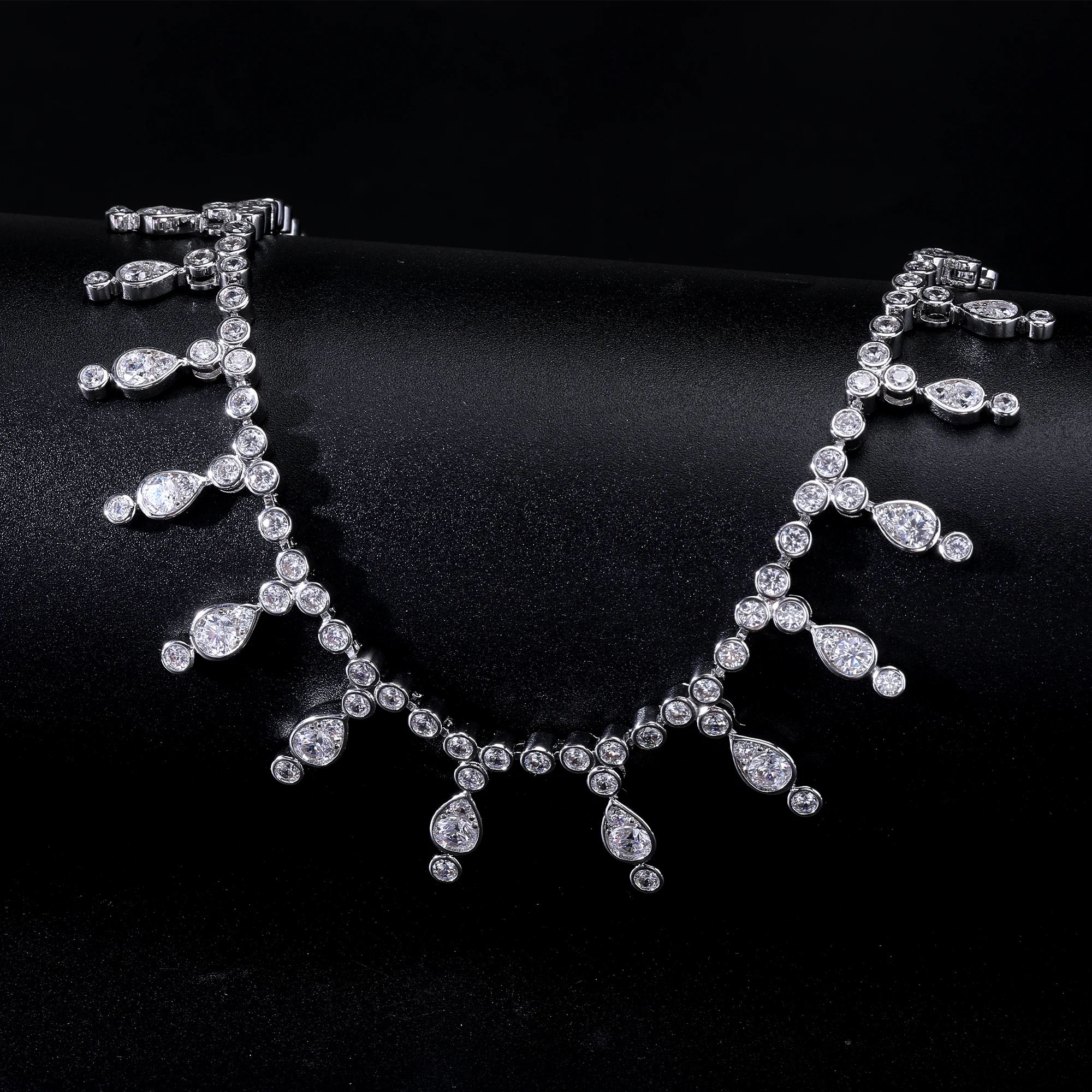 White Gold Plated Jewelry Cubic Zircon Chain Bridal Necklace Wedding for Women Christmas gift
White Gold Plated Jewelry Cubic Zircon Chain Bridal Necklace Wedding for Women Christmas gift