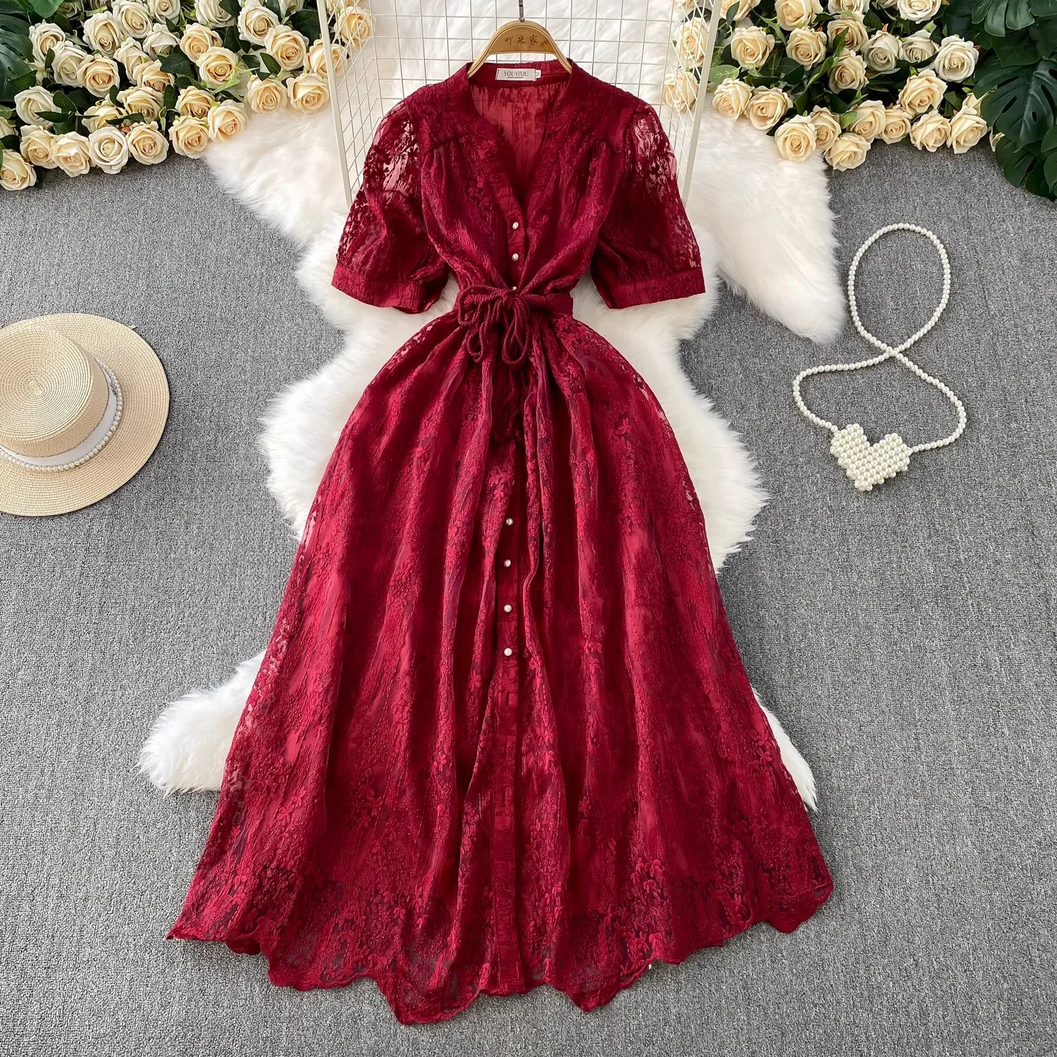 Summer French High-End Women's Lace Embroidery Dress V-Neck Lantern Sleeve Single-Breasted Sashes Party Birthday Gown
Summer French High-End Women's Lace Embroidery Dress V-Neck Lantern Sleeve Single-Breasted Sashes Party Birthday Gown