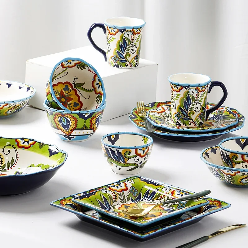 European Style Creative Hand-painted Ceramic Tableware, Irregular Western Dining Plates, Home Dining Plates, and Bowls
European Style Creative Hand-painted Ceramic Tableware, Irregular Western Dining Plates, Home Dining Plates, and Bowls