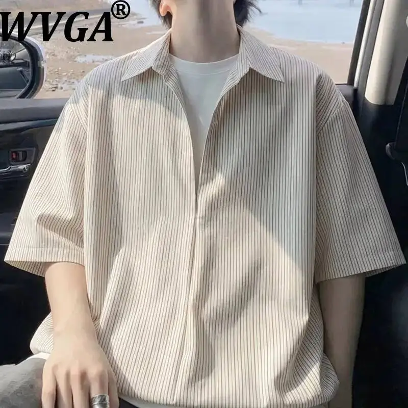 WVGA Men's New Summer Fake Two-Piece Trendy Vertical Stripe Short Sleeve Shirt Ncihe Chic Casual Turn-Down Collar Top Ins W23106
WVGA Men's New Summer Fake Two-Piece Trendy Vertical Stripe Short Sleeve Shirt Ncihe Chic Casual Turn-Down Collar Top Ins W23106