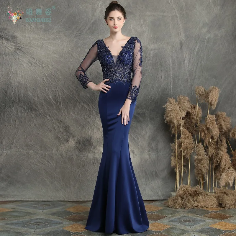 Autumn Handmade Applique Nail Bead Splicing Satin Fish Tail Fashionable and Sexy Front and Rear V-neck Backless Evening Dresses
Autumn Handmade Applique Nail Bead Splicing Satin Fish Tail Fashionable and Sexy Front and Rear V-neck Backless Evening Dresses