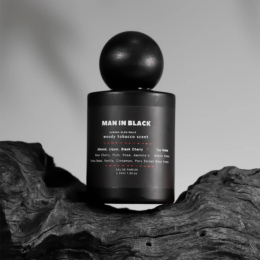 Мужские духи Woody Tobacco с ароматом, стойкий насыщенный аромат на осень/зиму, 50 мл, очаровательный и очаровательный для женщин с датой и ночью
Мужские духи Woody Tobacco с ароматом, стойкий насыщенный аромат на осень/зиму, 50 мл, очаровательный и очаровательный для женщин с датой и ночью