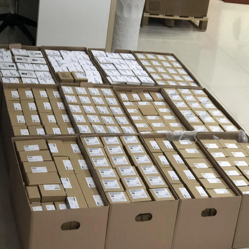 IGBT Module FP50R07N2E4 FP75R07N2E4 FP100R07N3E4 FP100R07N3E4-B11
IGBT Module FP50R07N2E4 FP75R07N2E4 FP100R07N3E4 FP100R07N3E4-B11
