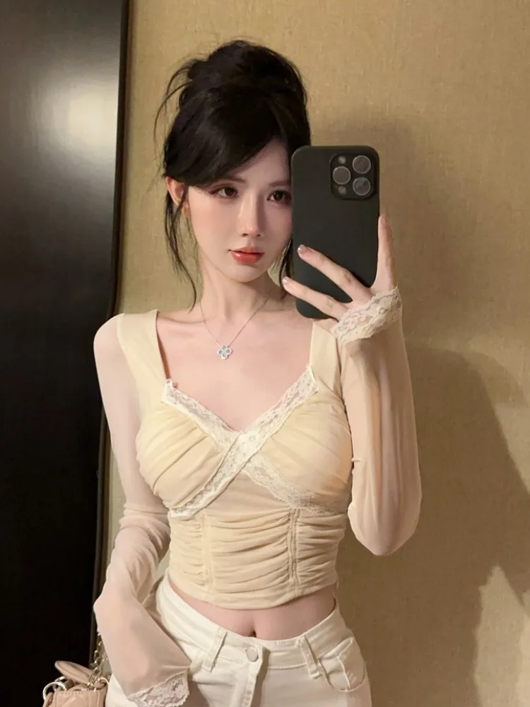Autumn Winter Unique Pure Desire V-Neck Base Shirt Women's Inner Wear with Chest Pad Design Slimming Short Hot Girl Top
Autumn Winter Unique Pure Desire V-Neck Base Shirt Women's Inner Wear with Chest Pad Design Slimming Short Hot Girl Top