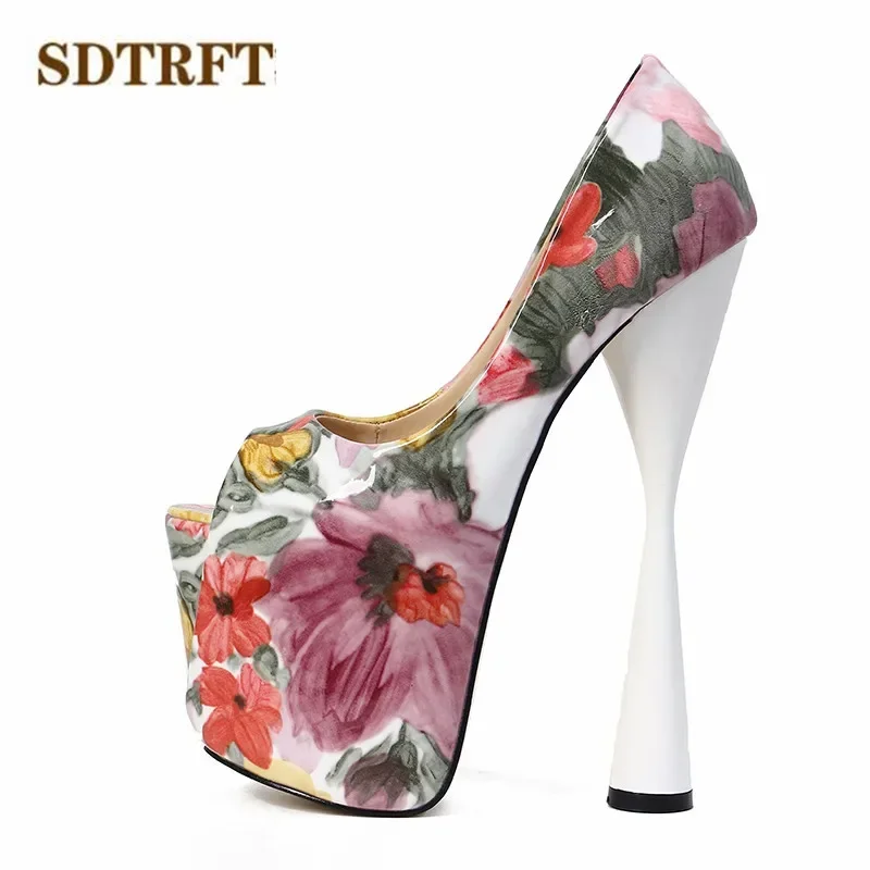 SDTRFT Unisex Platforms Pumps Retro Open Toe Stilettos 19cm Thick High-Heeled Shoes Woman Crossdresser Printing Zapatos Mujer
SDTRFT Unisex Platforms Pumps Retro Open Toe Stilettos 19cm Thick High-Heeled Shoes Woman Crossdresser Printing Zapatos Mujer