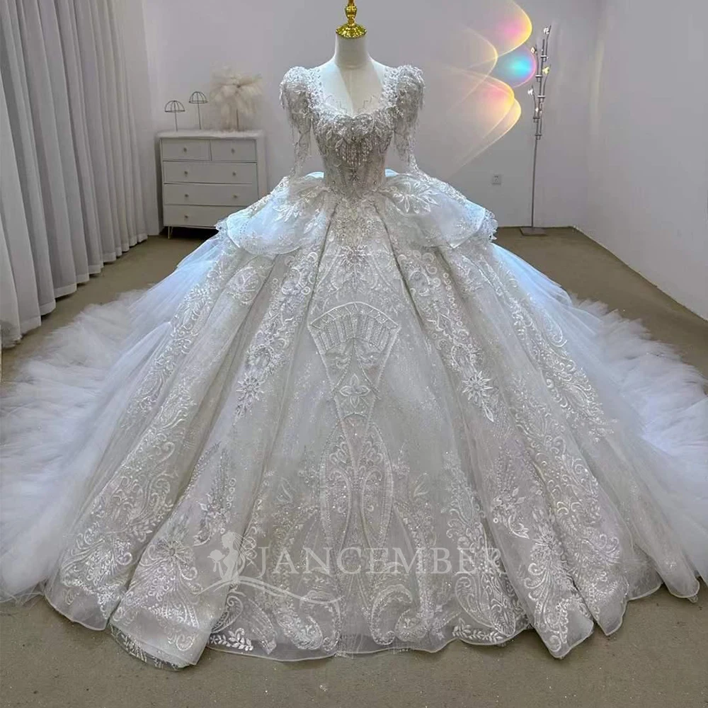 2025 Princess Ball Gown Weddings Dress Bridal Customized Beaded Long Sleeves Square Collar White Bridal Gown Vestido De Novia
2025 Princess Ball Gown Weddings Dress Bridal Customized Beaded Long Sleeves Square Collar White Bridal Gown Vestido De Novia
