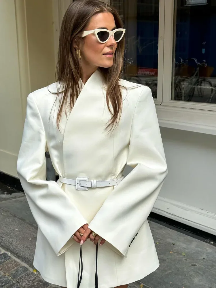 Women Fashion Solid Stand Collar Loose Long Coat With Shoulder Pads Elegant Full Sleeves Cardigan Coats Chic Lady Street Wear
Women Fashion Solid Stand Collar Loose Long Coat With Shoulder Pads Elegant Full Sleeves Cardigan Coats Chic Lady Street Wear