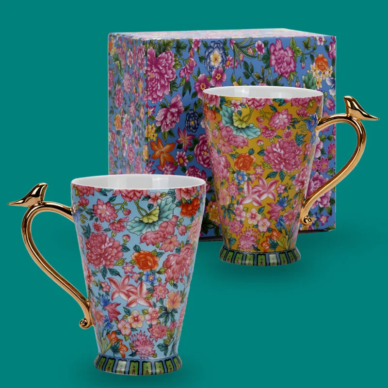 Enamel high-end gold handle large mug creative ceramic retro couple pair cup gift box 
Enamel high-end gold handle large mug creative ceramic retro couple pair cup gift box