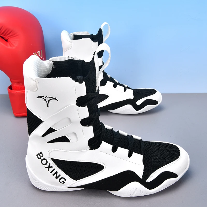 Original Brand Comfortable High Top Men Woman Wrestling Sneakers Professional Boxing Fighting Boots Anti Slip Fighting Shoe
Original Brand Comfortable High Top Men Woman Wrestling Sneakers Professional Boxing Fighting Boots Anti Slip Fighting Shoe