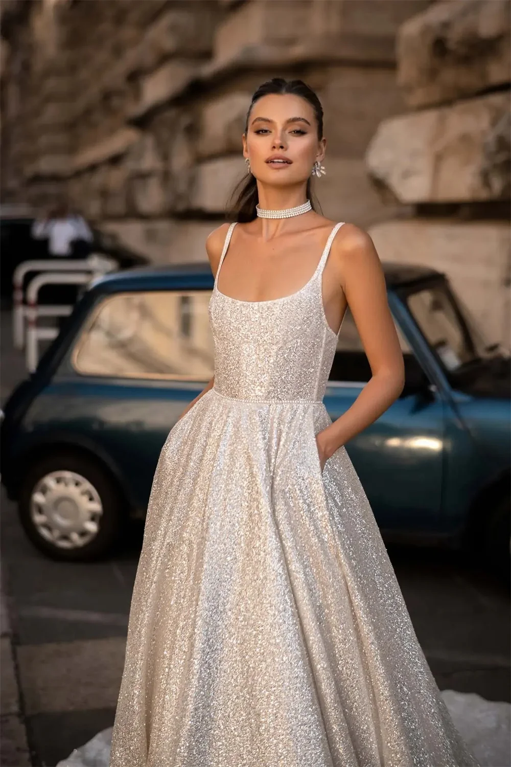 Tokyo Sparkly Sequin Spaghetti Straps Wedding Dress A-Line Scoop Neck Evening Gown Backless Cathedral Train Formal Bridal Party
Tokyo Sparkly Sequin Spaghetti Straps Wedding Dress A-Line Scoop Neck Evening Gown Backless Cathedral Train Formal Bridal Party