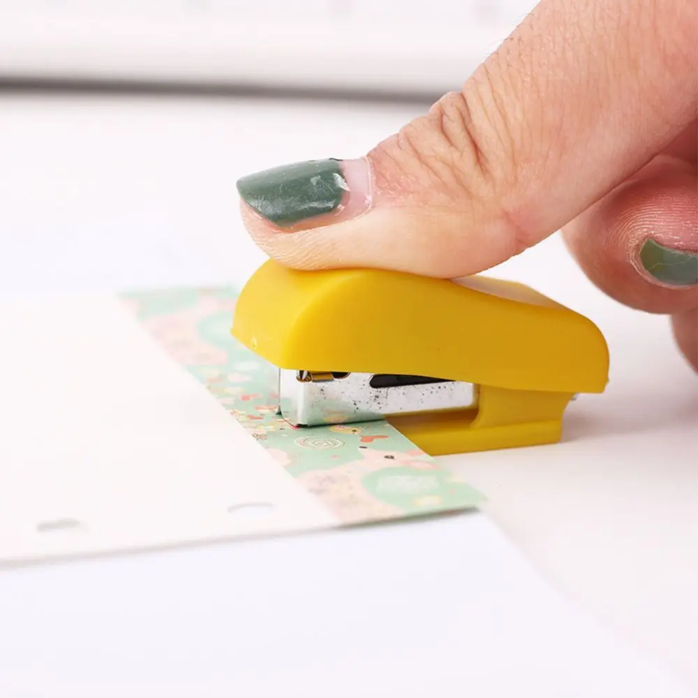Portable Tool School Supplies Teacher Stationery Finisher Stapler Set Paper Binding
Portable Tool School Supplies Teacher Stationery Finisher Stapler Set Paper Binding