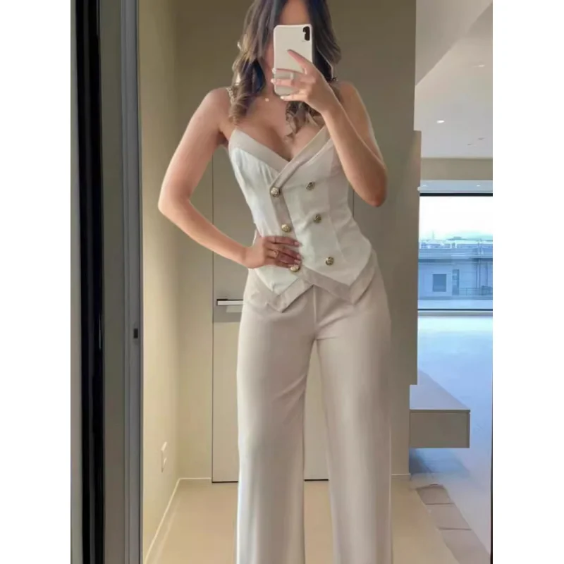 2024New New Women's Fashion Color Block Metal Strap Top and Wide Leg Pants Two-Piece Set
2024New New Women's Fashion Color Block Metal Strap Top and Wide Leg Pants Two-Piece Set