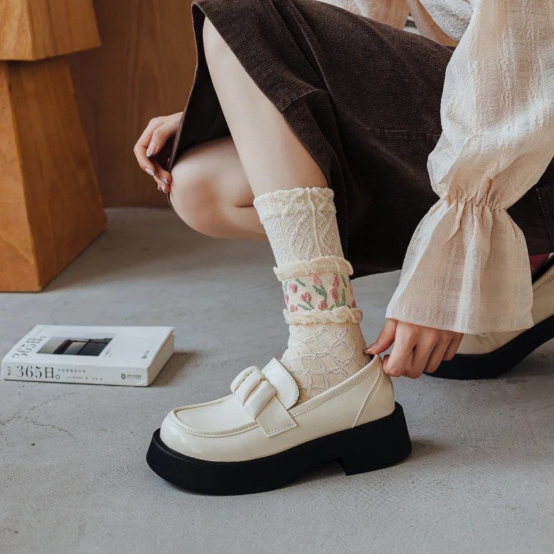 Women's Socks Spring Summer New Socks Midtube Socks Funny Sock Lightweight Breathable Ashion Trend Solid Color Cotton Wholesale
Women's Socks Spring Summer New Socks Midtube Socks Funny Sock Lightweight Breathable Ashion Trend Solid Color Cotton Wholesale
