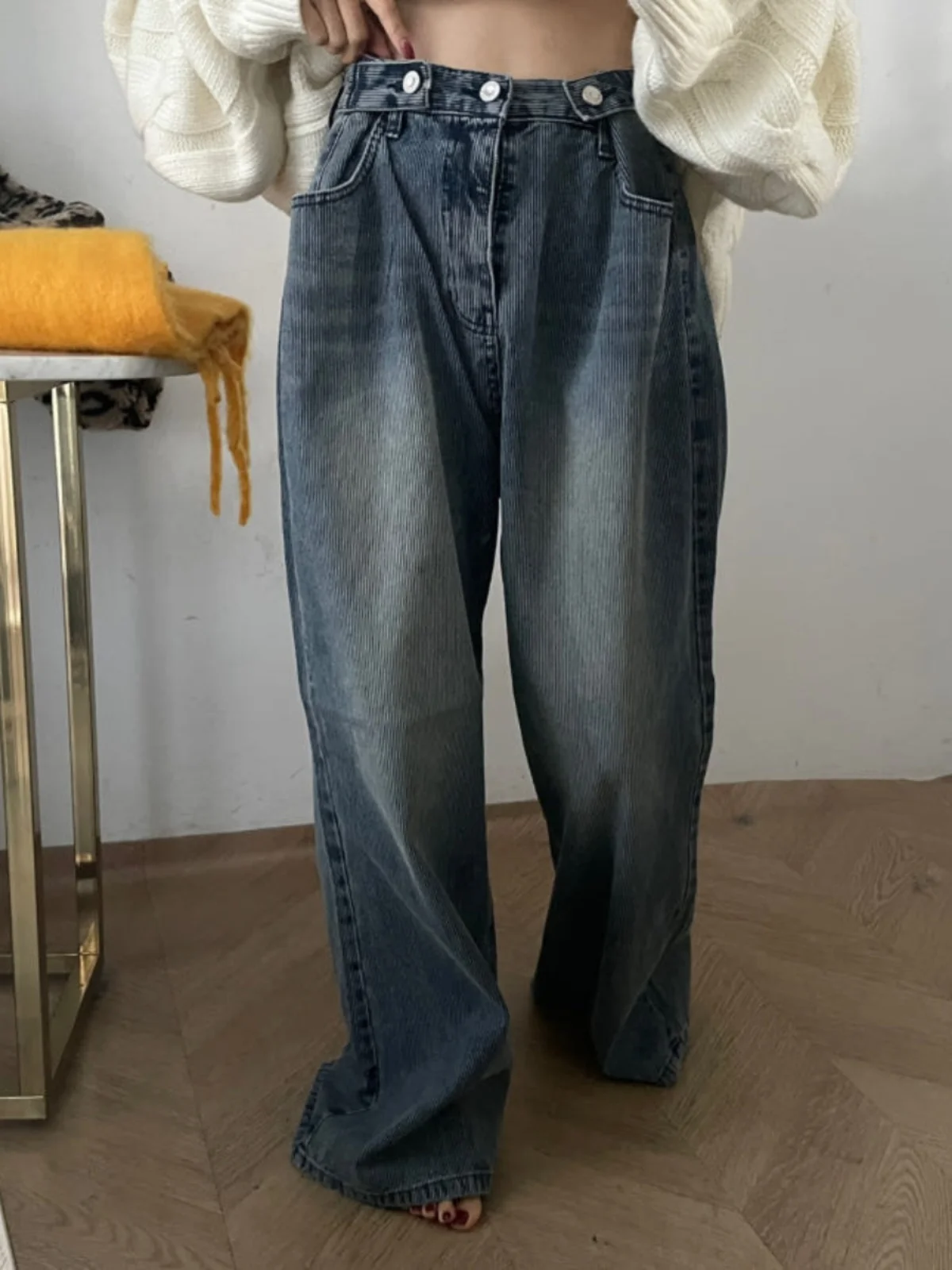 Trendy Wide Leg Denim Jeans Women's Loose Fit Thiened Long Pants Versatile Casual Trousers High Waist Straight Leg Jeans
Trendy Wide Leg Denim Jeans Women's Loose Fit Thiened Long Pants Versatile Casual Trousers High Waist Straight Leg Jeans