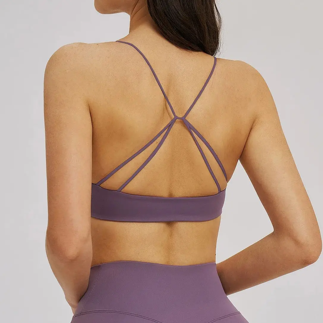 Спортивный бюстгальтер Ningyu для женщин: сексуальный, с V-образным вырезом, тонкими бретелями, красивой спинкой, для йоги, фитнеса, тренировок, с эффектом пуш-ап, для спортзала.
Спортивный бюстгальтер Ningyu для женщин: сексуальный, с V-образным вырезом, тонкими бретелями, красивой спинкой, для йоги, фитнеса, тренировок, с эффектом пуш-ап, для спортзала.