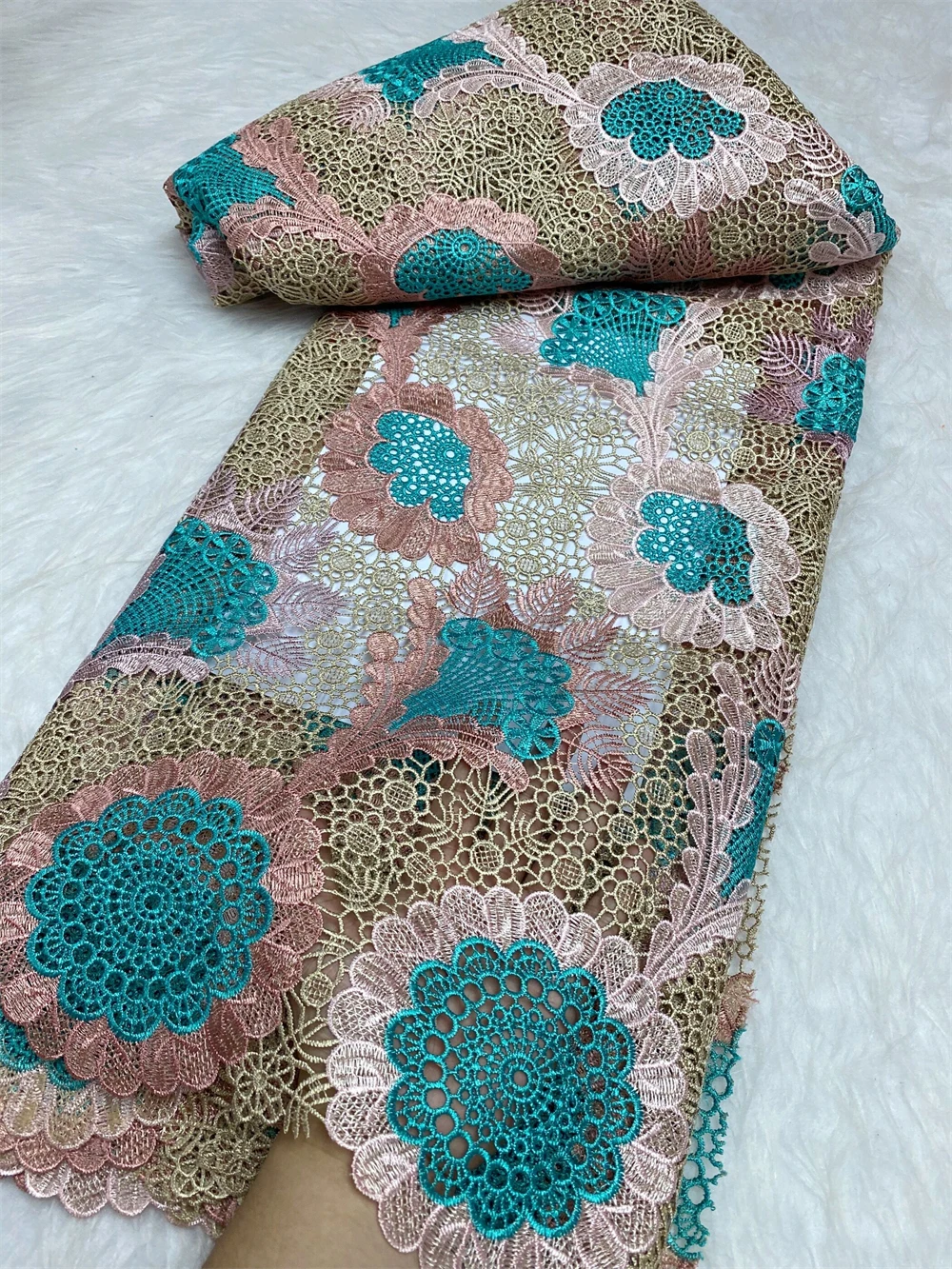 2025 High Quality African Nigerian Cotton Tulle Lace Fabric Embroidery Wedding Party Dress Golden Damask Sequins 5Yard
2025 High Quality African Nigerian Cotton Tulle Lace Fabric Embroidery Wedding Party Dress Golden Damask Sequins 5Yard