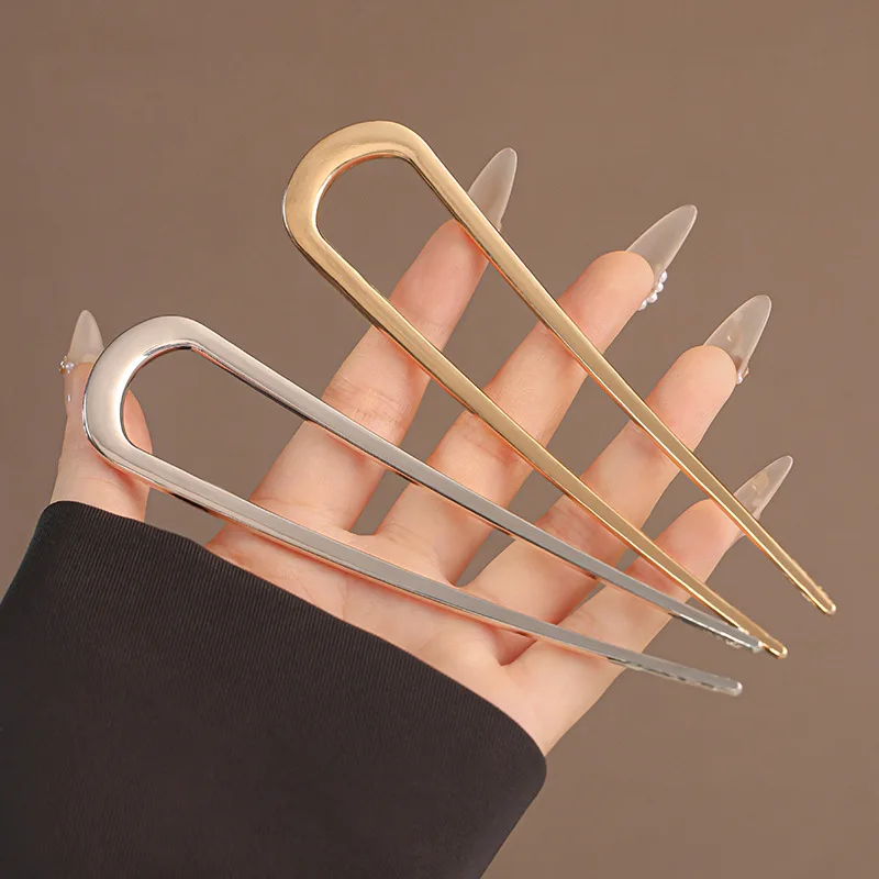 1Pc U-Shaped Metal Hair Pins, Alloy Smooth Minimalist Women's Hair Sticks, Simple U Shape Hair Forks, Vintage Ladies Hair Accessories for Updo Hairstyle Daily Wedding & Gift
1Pc U-Shaped Metal Hair Pins, Alloy Smooth Minimalist Women's Hair Sticks, Simple U Shape Hair Forks, Vintage Ladies Hair Accessories for Updo Hairstyle Daily Wedding & Gift
